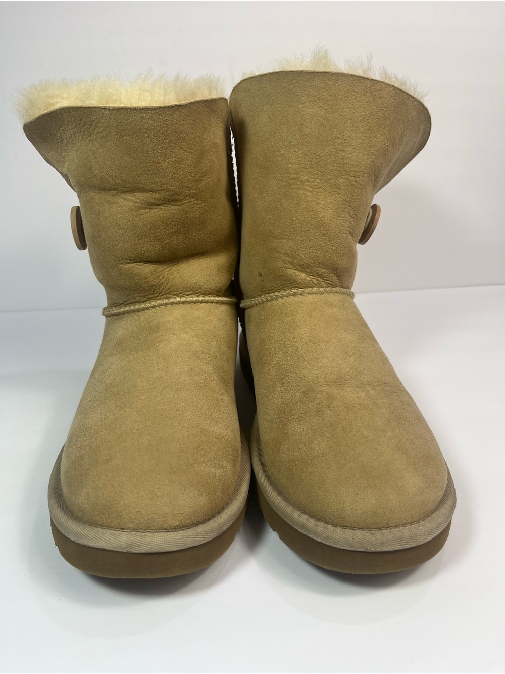 UGG Boot sz 8